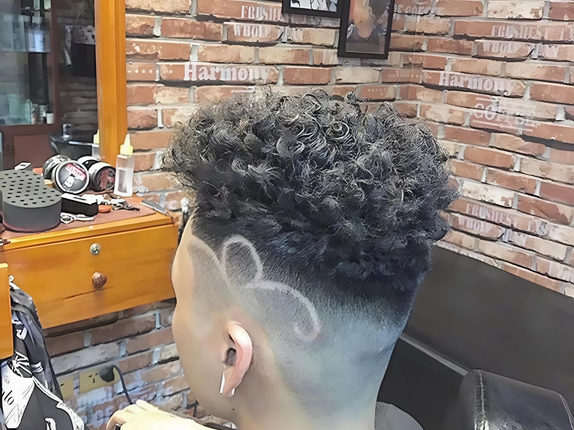 Chi phí ước tính cho dịch vụ làm tóc premlock tại salon