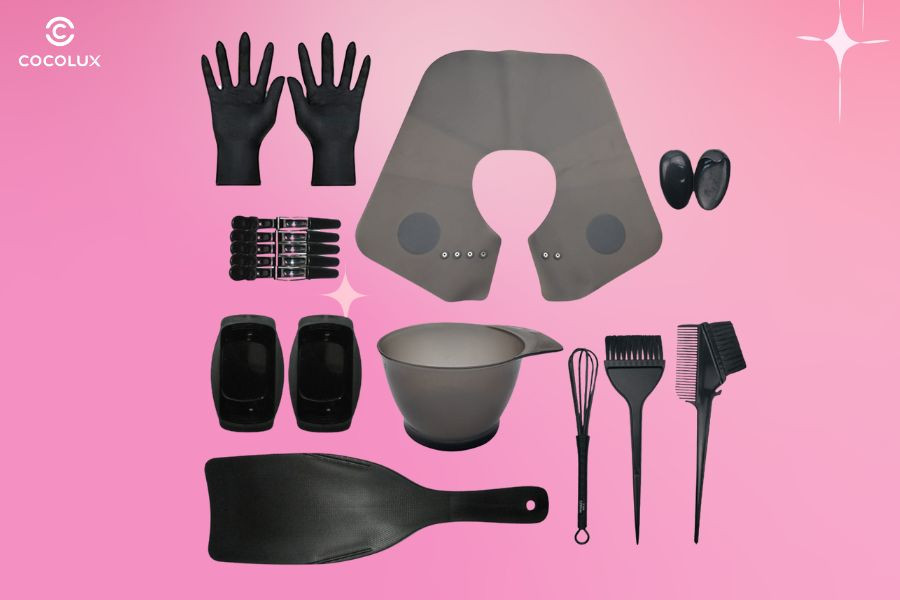 Chuẩn bị đầy đủ dụng cụ để nhuộm line tóc ngắn đẹp tại nhà