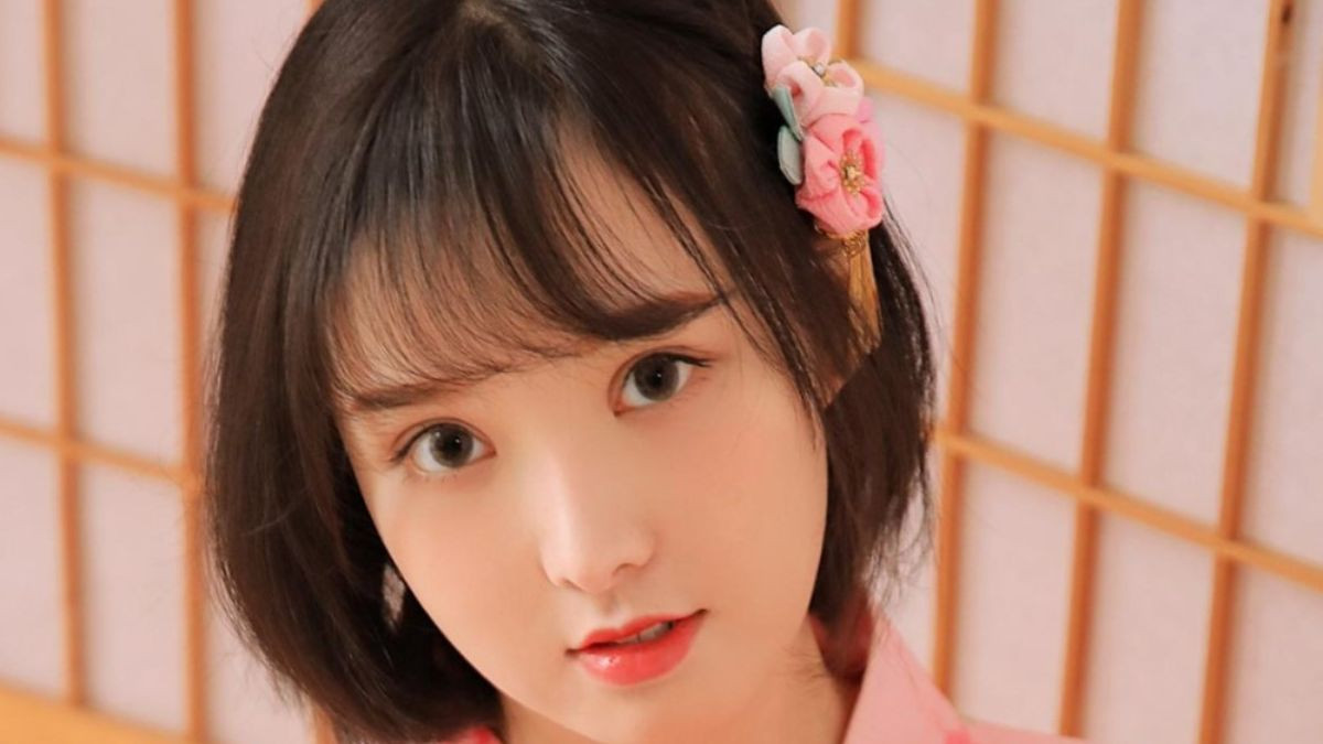 Cô gái xinh đẹp với kiểu tóc ngang vai Hàn Quốc