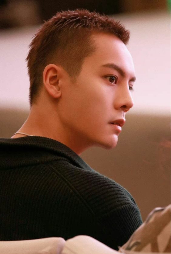 Crew Cut kết hợp texture cho tóc thưa