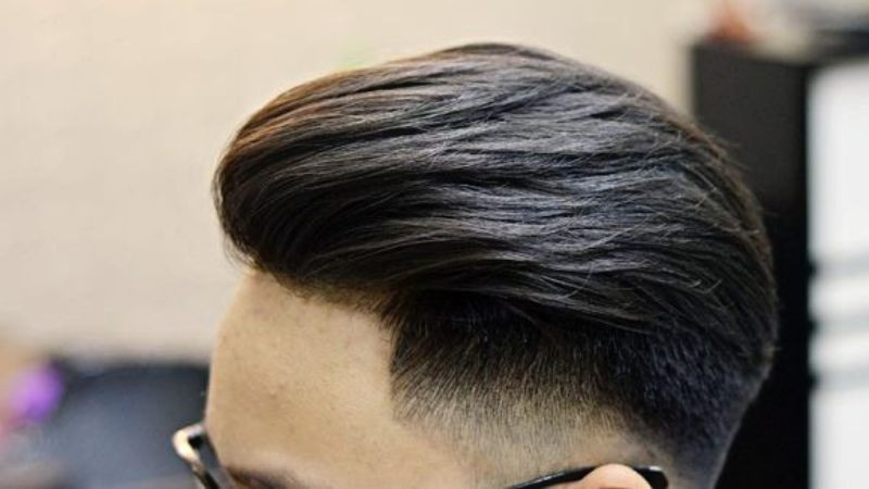 Điểm nhấn của kiểu tóc mohican dài
