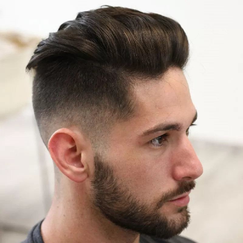 High Fade hớt chải ngược với mái tóc vuốt gọn