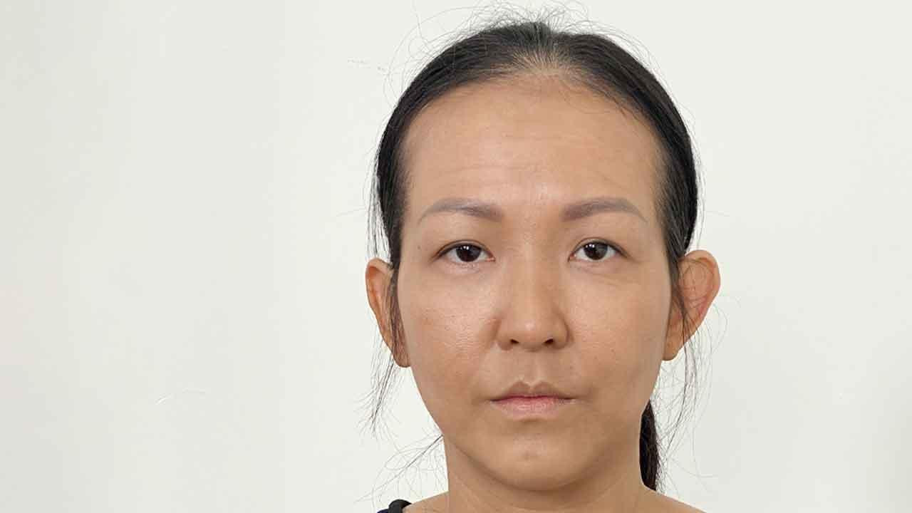 Khuôn mặt hốc hác trước khi chọn đúng kiểu tóc