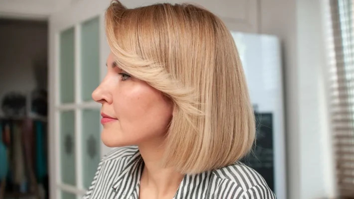 Kiểu tóc bob ngắn cổ điển thanh lịch cho quý bà lớn tuổi