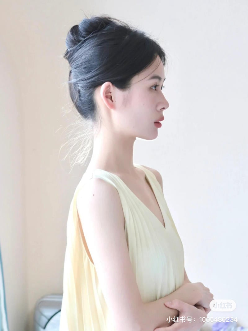 Kiểu tóc búi Pháp sang trọng và quý phái