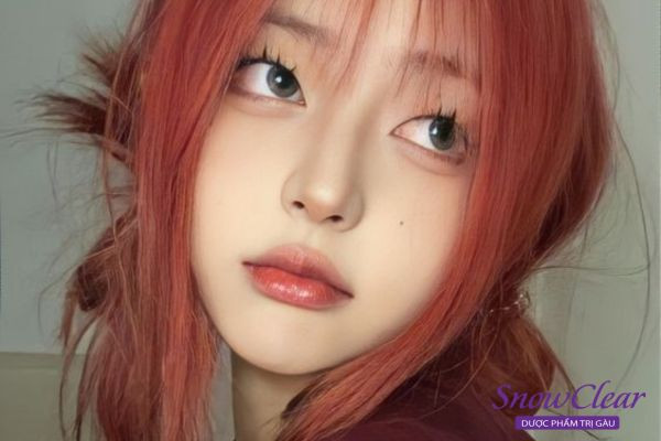 Kiểu tóc con sứa nữ mái thưa trẻ trung, dịu dàng