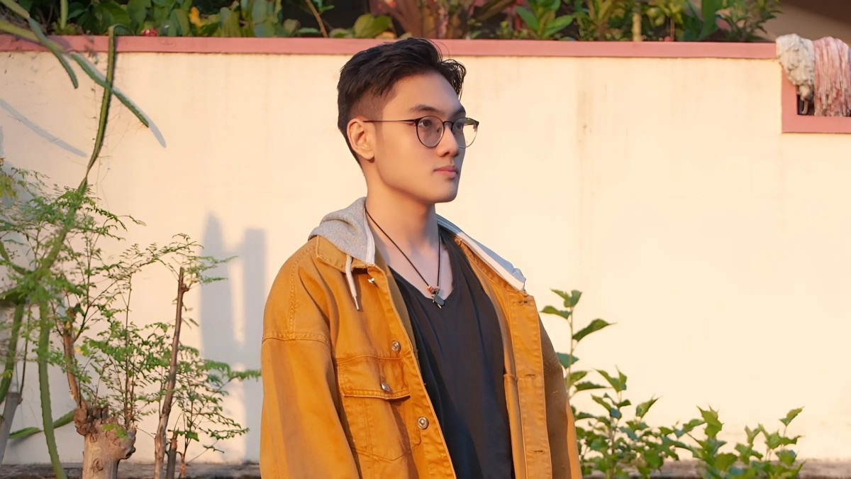 Kiểu tóc Crop Cut mái thái dương cá tính