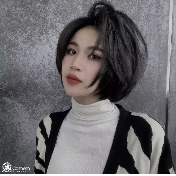 kiểu tóc đi tiệc cho mặt tròn pixie