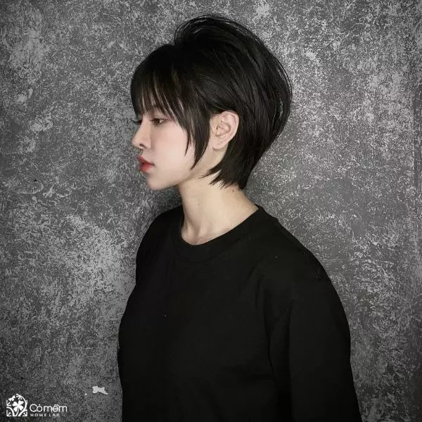 kiểu tóc đi tiệc cho mặt tròn tóc tém