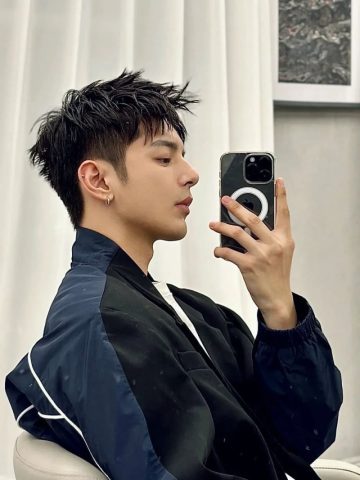 Kiểu tóc layer rối cho nam với độ bồng bềnh tự nhiên