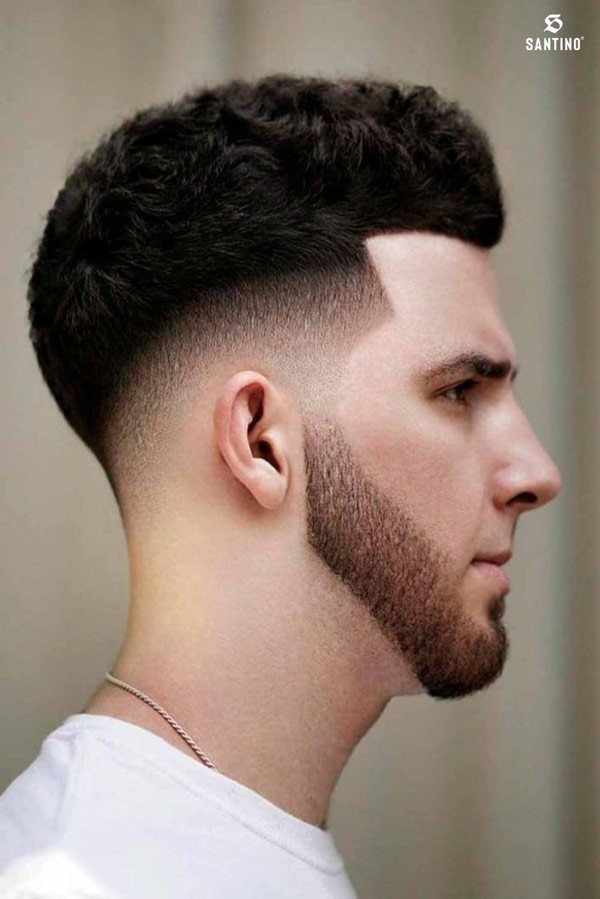 Kiểu tóc Mid Fade cân đối, một trong những kiểu tóc nam đẹp năm 2024 phổ biến