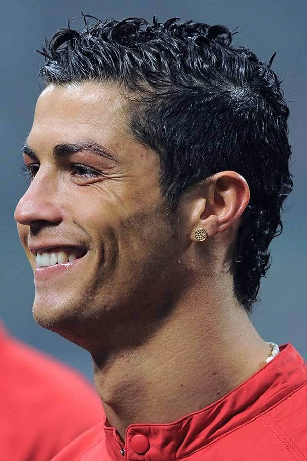 Kiểu tóc Mohawk Quiff quyến rũ của Ronaldo