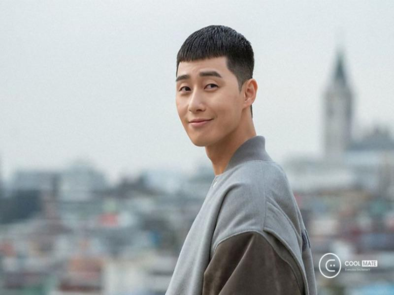 Kiểu tóc Mohican ngắn phong cách Park Seo Joon