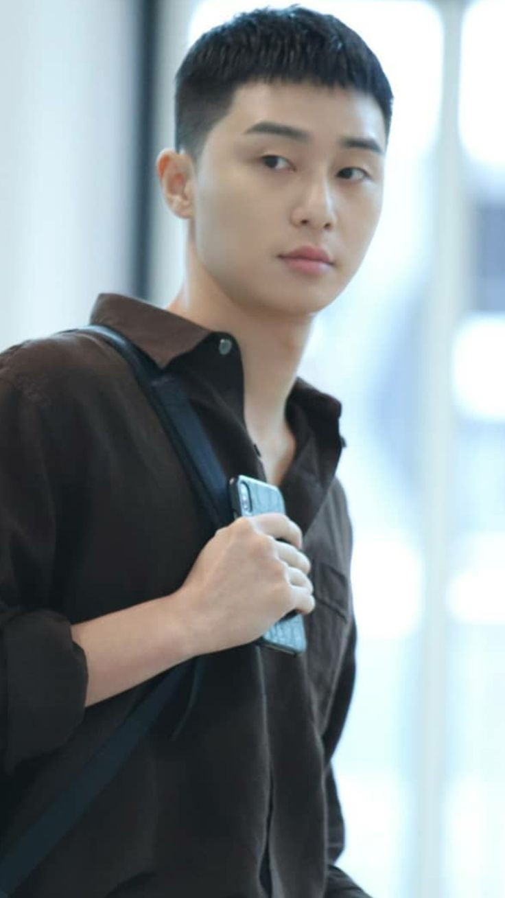 Kiểu tóc nam Buzz Cut mạnh mẽ