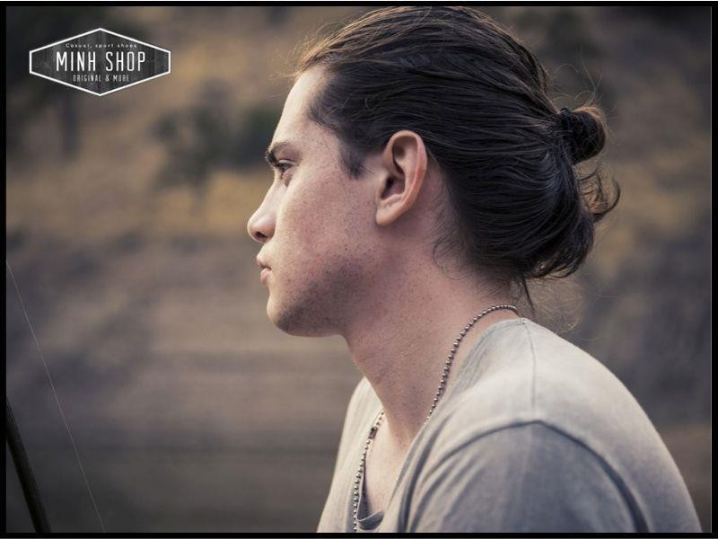 Kiểu tóc nam Man Bun sành điệu và phóng khoáng