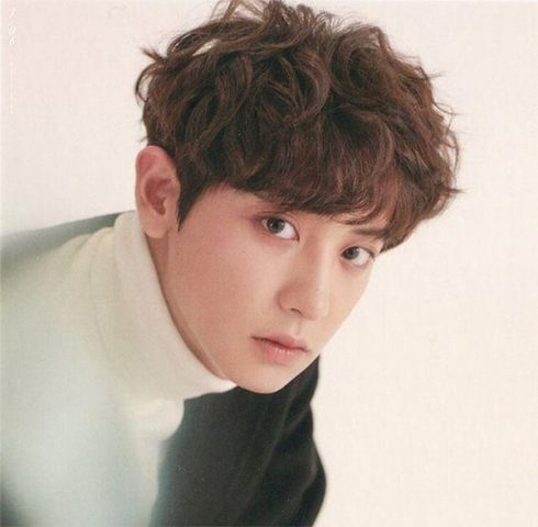 Kiểu tóc nam uốn nhẹ tự nhiên