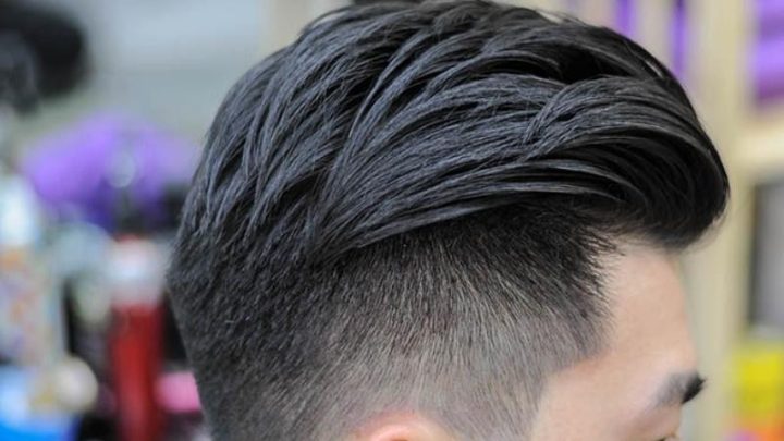 Kiểu tóc nam vuốt sang 1 bên lịch lãm