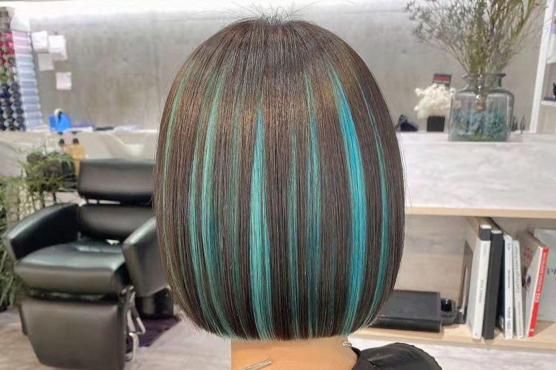 kiểu tóc ngắn kết hợp màu nhuộm thời thượng cho mặt tròn, tươi mới