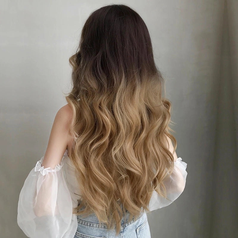 Kiểu tóc ngắn nhuộm ombre vàng mang đến vẻ tươi sáng, trẻ trung