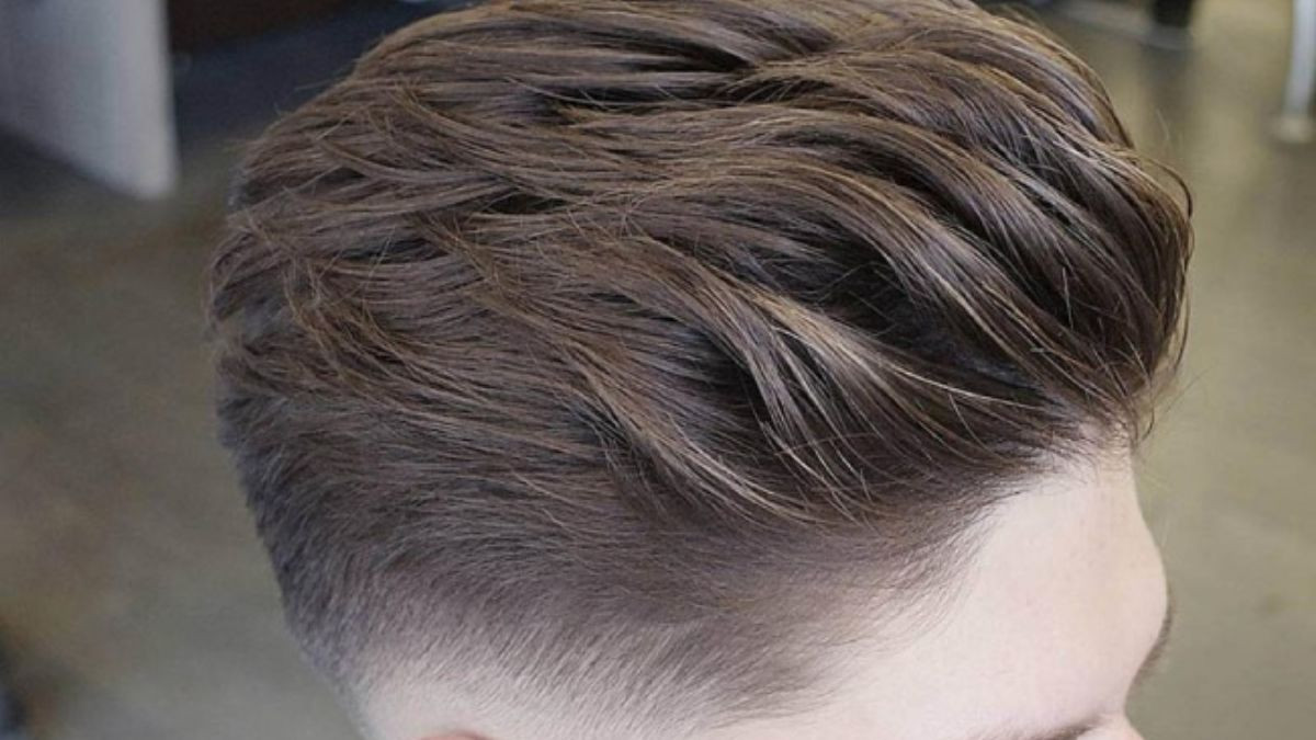 Kiểu tóc side part ngược cạo hai bên cá tính