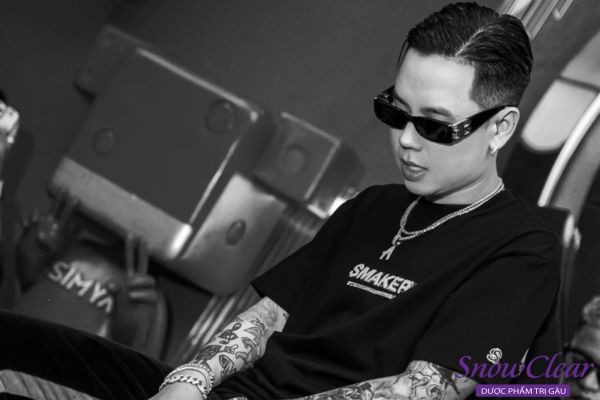 Kiểu tóc undercut 7/3 của Andree Right Hand