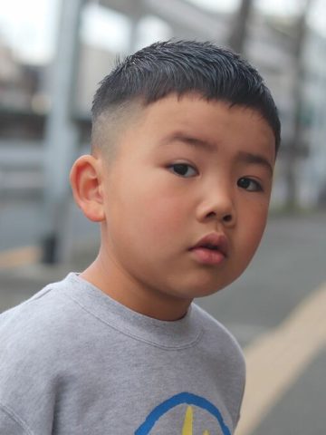 Kiểu tóc Undercut cho bé trai năng động