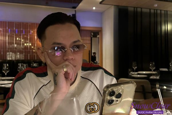 Kiểu tóc undercut cổ điển nam tính