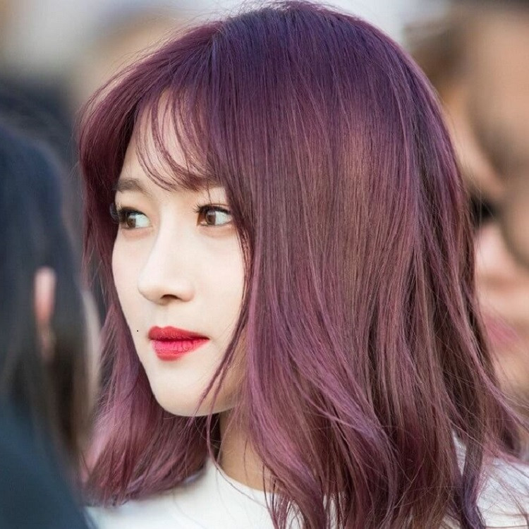 Mặt to nên để tóc màu tím nâu