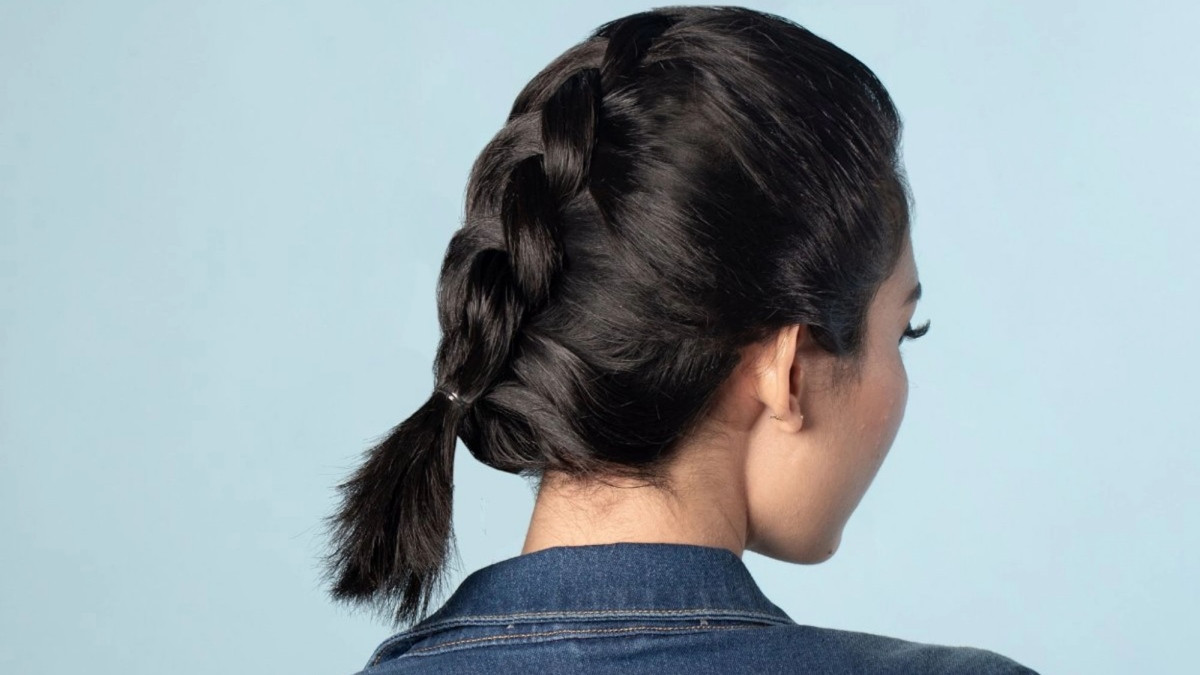 Mẫu tết tóc ngắn đuôi tôm duyên dáng