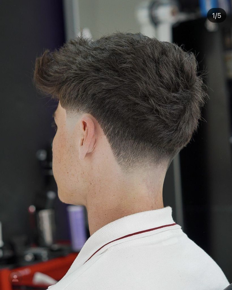 Mẫu tóc nam Taper Fade gọn gàng, phù hợp môi trường công sở