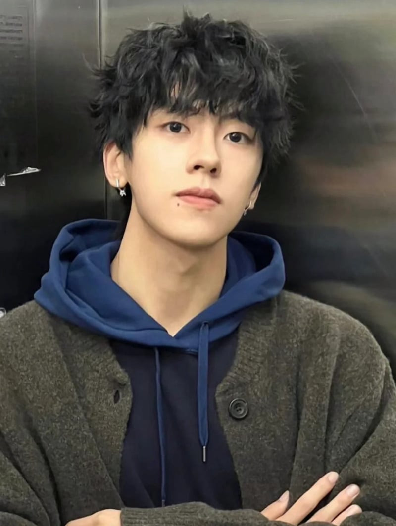 Phong cách tóc layer rối nam đầy bụi bặm và phá cách