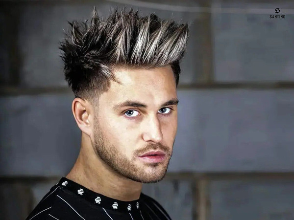 Spiky Hair năng động, một trong những kiểu tóc nam đẹp năm 2024 cá tính