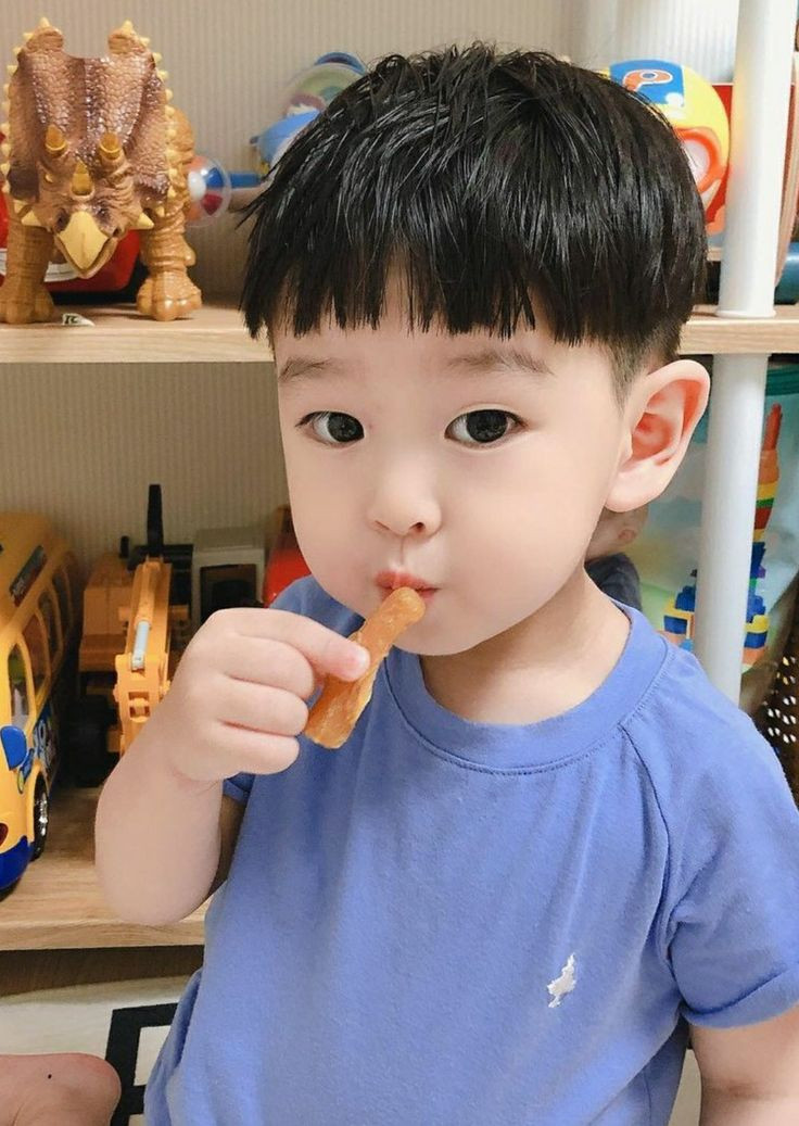Taper Fade hiện đại cho bé trai