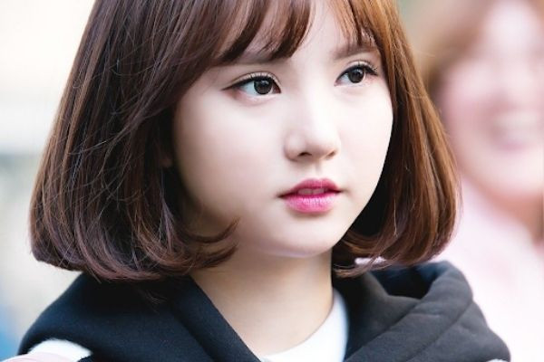 Tóc bob để mái dài che phần thái dương bị hóp