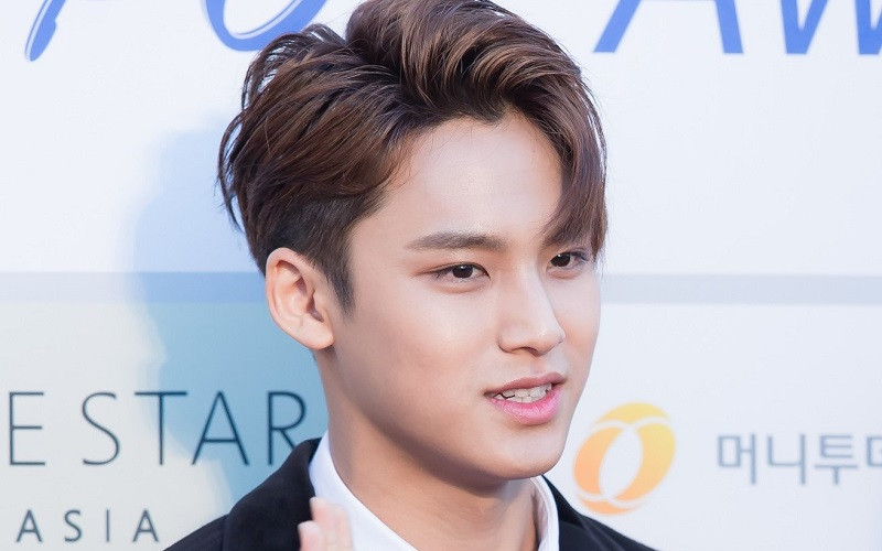 Tóc mái phân tán undercut kết hợp hiện đại cho chàng