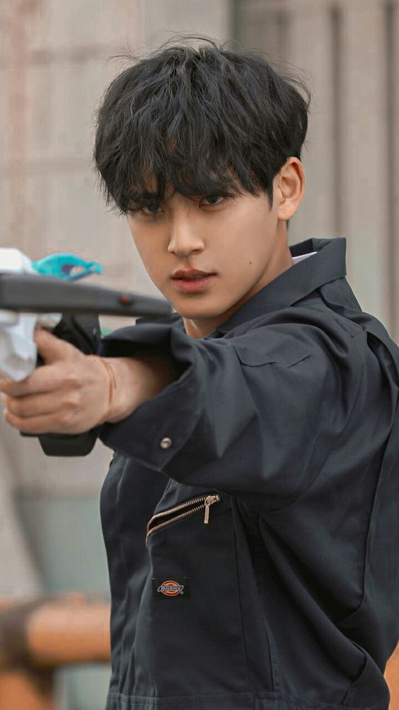 tóc messy layer nam hiện đại, tự nhiên