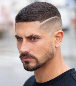Tóc mohican là kiểu tóc cho nam mặt tròn cá tính