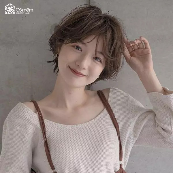 Tóc ngắn cho mặt tròn
