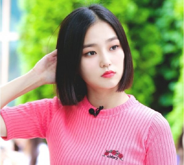 Tóc ngắn duỗi thẳng phong cách