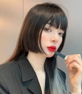 Tóc ngắn kiểu nhật Hime với đường cắt độc đáo ôm sát khuôn mặt