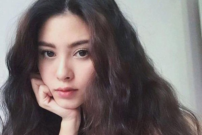 Tóc ngắn layer nữ không khuyến khích cho tóc xoăn xù tự nhiên