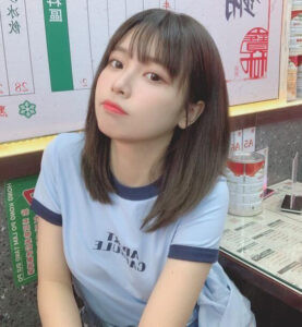 Tóc ngắn mái thưa - đặc trưng của kiểu tóc nữ Nhật