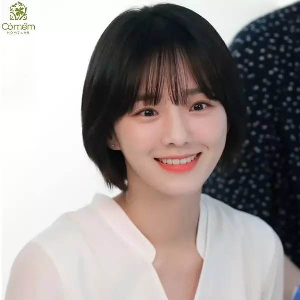 Tóc ngắn mái thưa Hàn Quốc