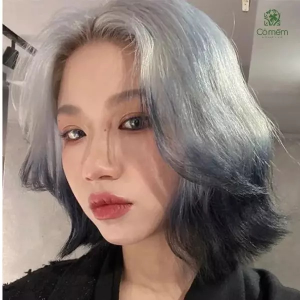 Tóc ngắn móc lai bạch kim kết hợp màu sáng