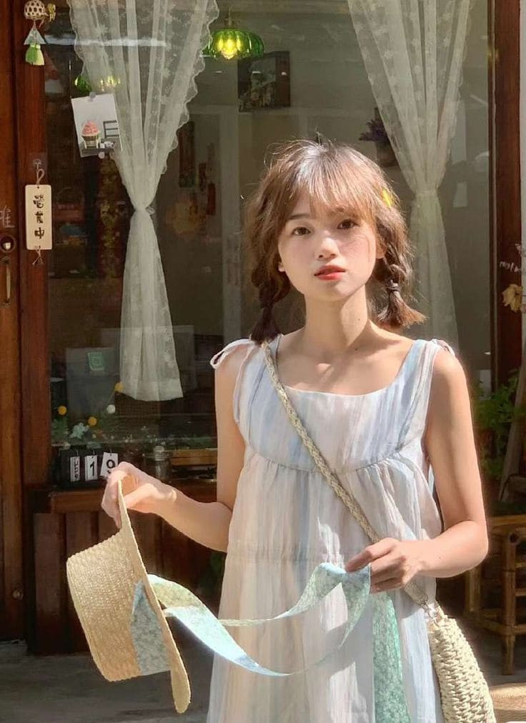 Tóc ngắn tết hai bên nhí nhảnh chụp ảnh nàng thơ tóc ngắn