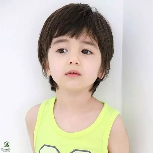 Tóc pixie ngắn cho bé gái năng động