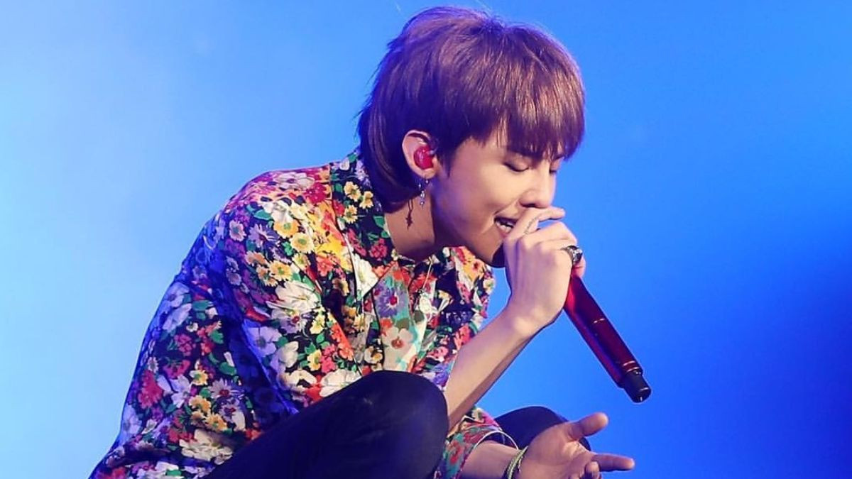 Tóc tỉa layer mềm mại, lãng tử của G-Dragon
