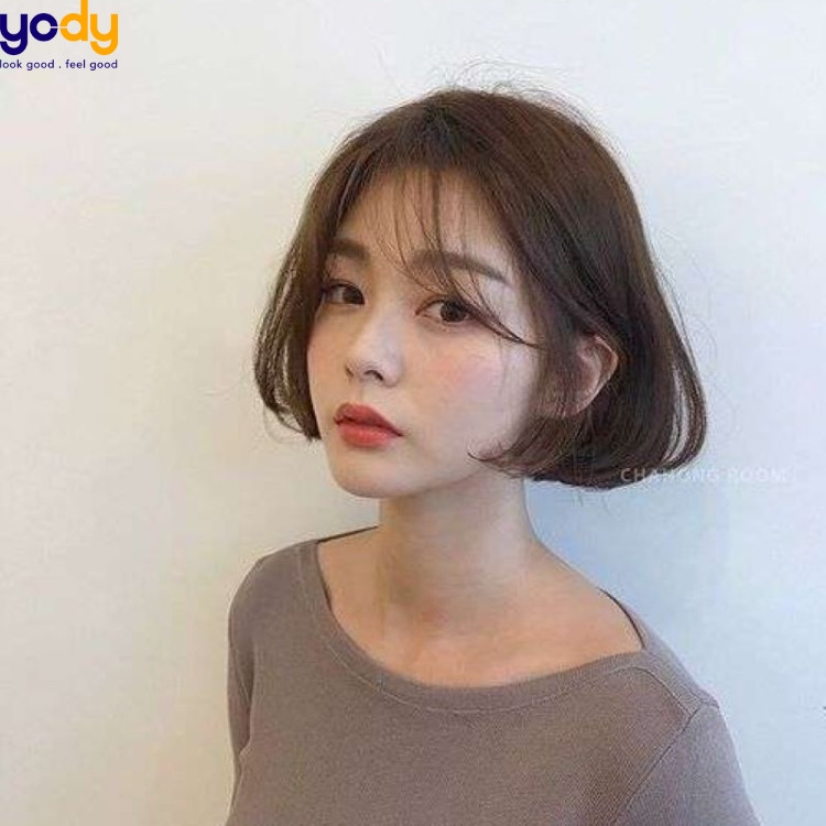 Vẻ đẹp tự nhiên và cuốn hút của tóc uốn lọn to