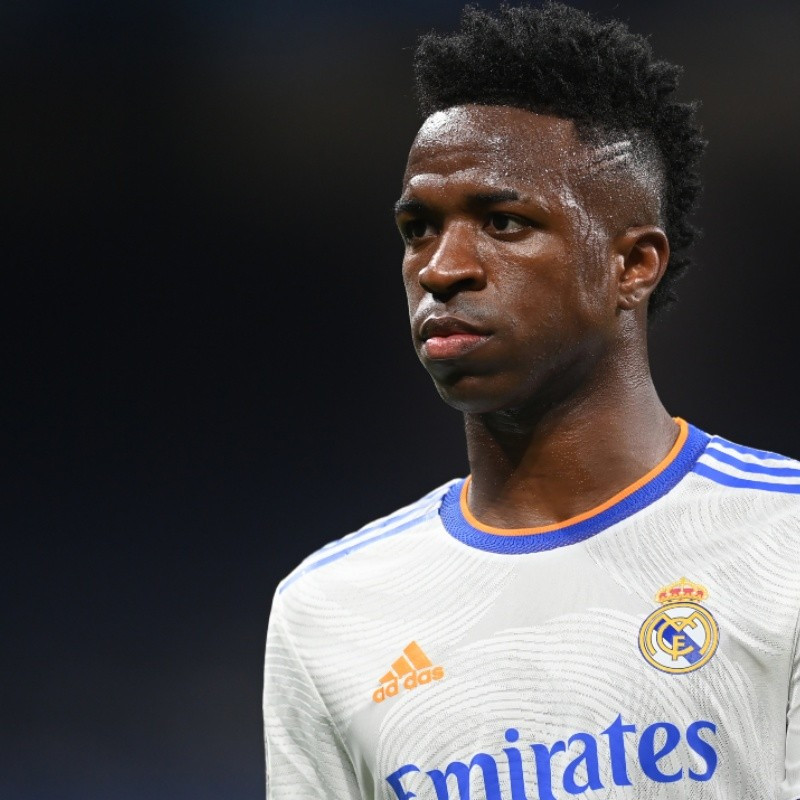 Vinicius Junior phong cách với kiểu tóc Premelock