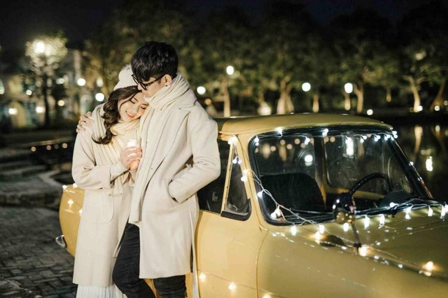 Ảnh cô dâu tóc ngắn tết kiểu Hàn Quốc tự nhiên và trẻ trung